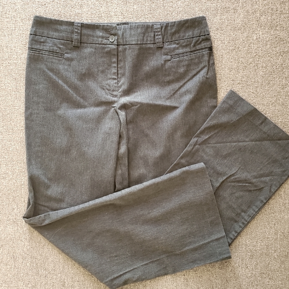 Women's New York & Company Dark Grey Pants Size 14